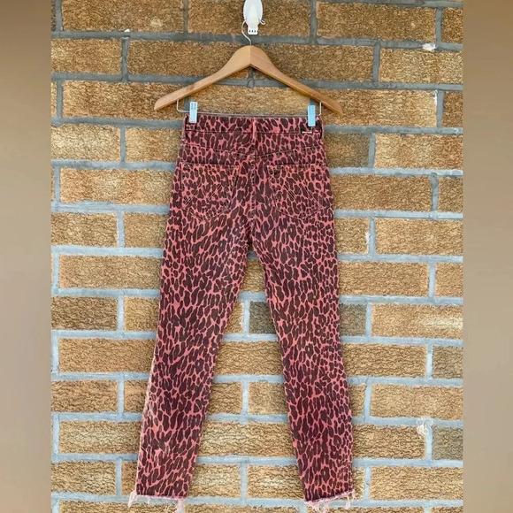 Mother The Looker Ankle Jeans in Animal Attraction 24 - Picture 5 of 15